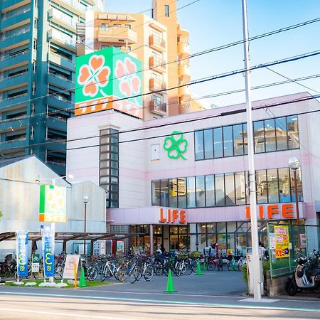J Suite East Namba Osaka Buitenkant foto