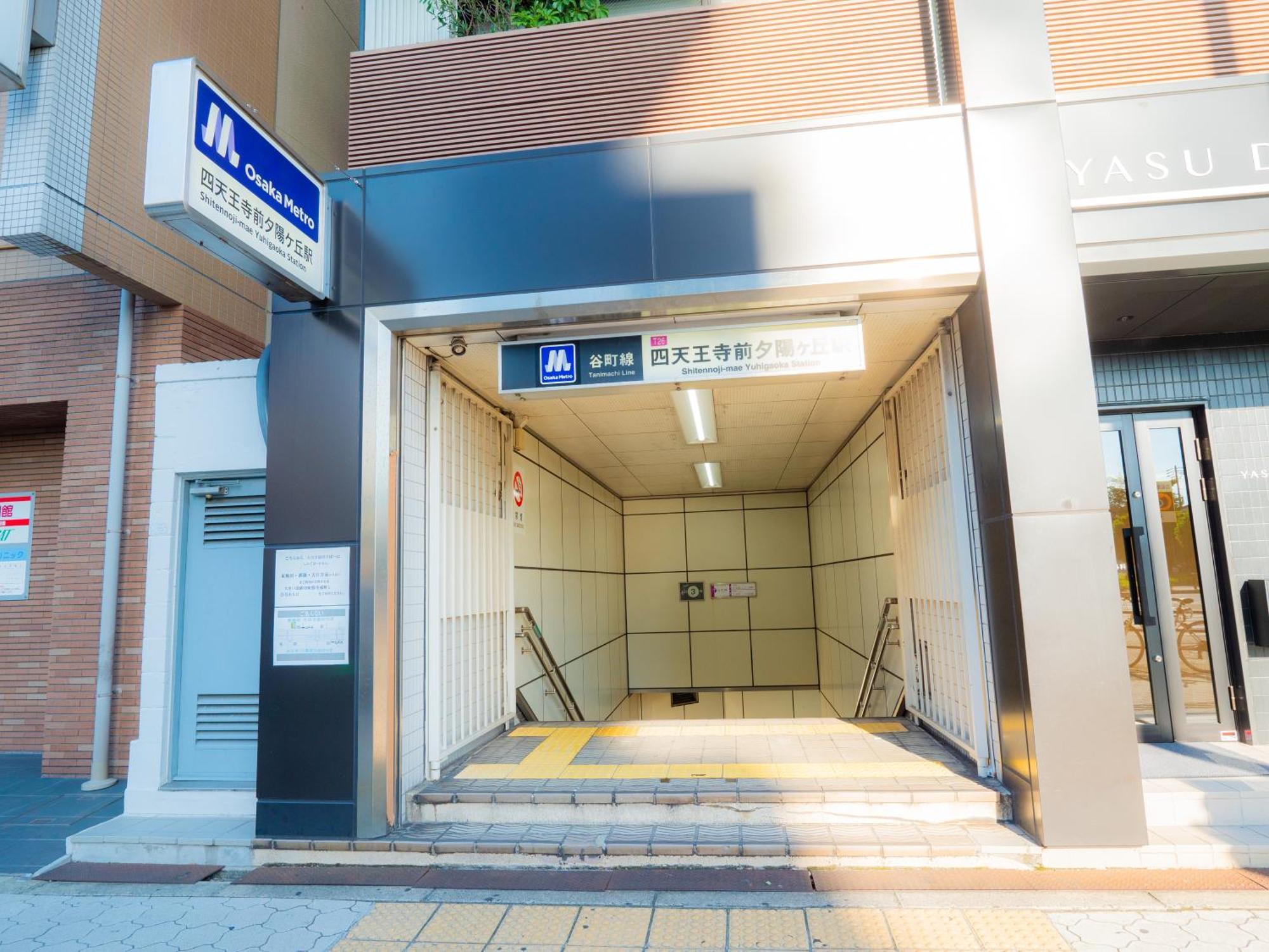 J Suite East Namba Osaka Buitenkant foto